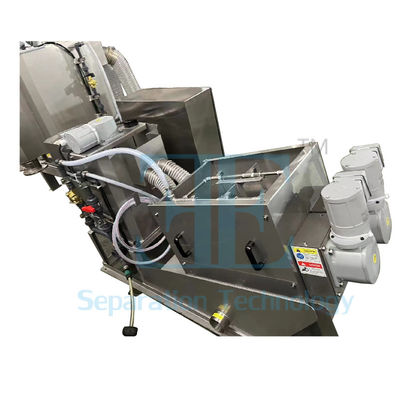 12000L/H डिवाटरिंग स्क्रू प्रेस मशीन 40kg/H मल्टी प्लेट स्क्रू प्रेस