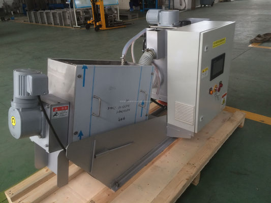 स्क्रू प्रेस कीचड़ निर्जलीकरण मशीन 2.4-30m3/h SUS304